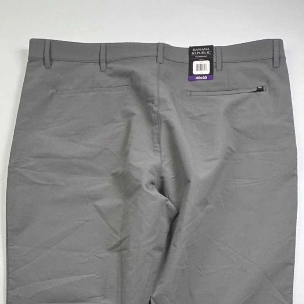 Banana Republic Mens Gray Flat Front Performance Pants 40x30 New 1557516